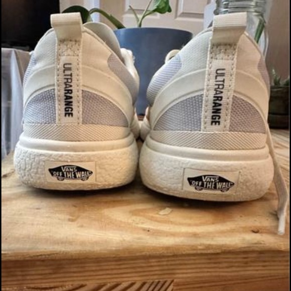 Vans Ultrarange Exo womans 10/ mens 8.5 rainbow color - Picture 4 of 4